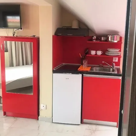 Kypriotis Leonidas Apartments Sarti Exteriér fotografie