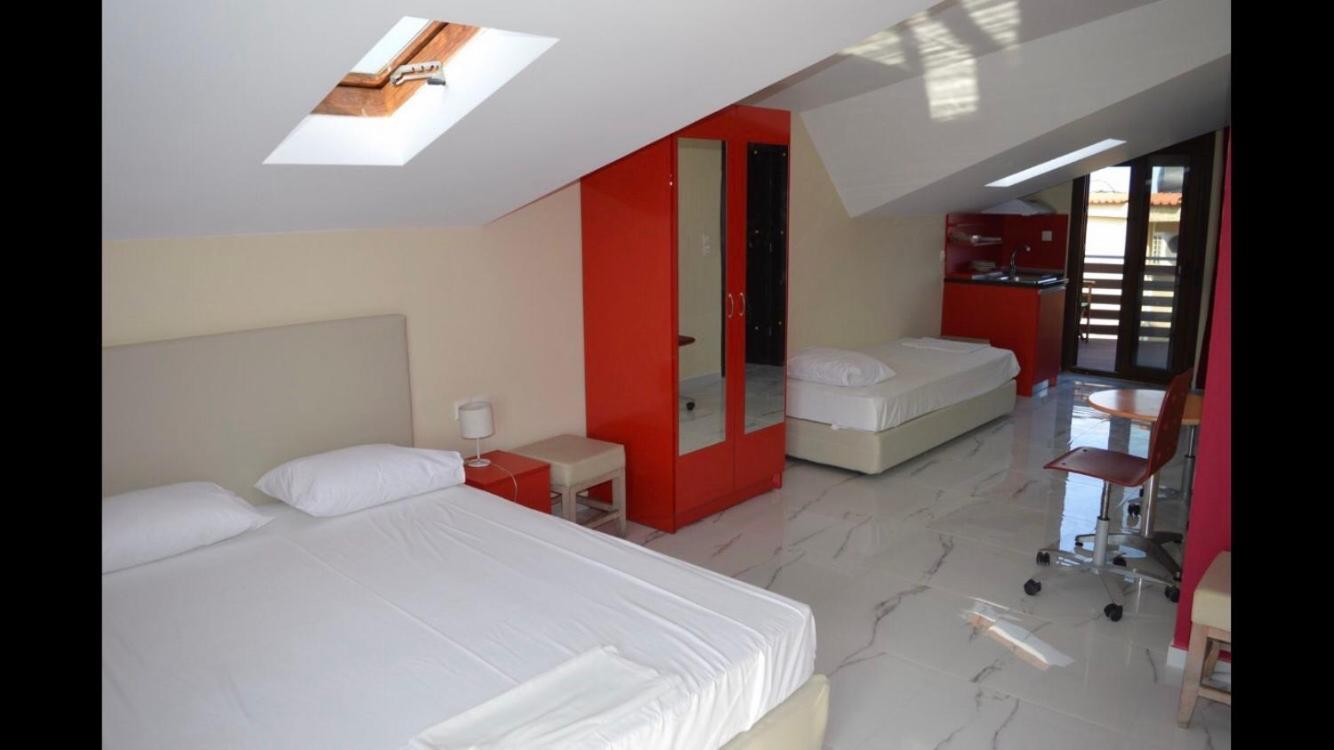 Kypriotis Leonidas Apartment
